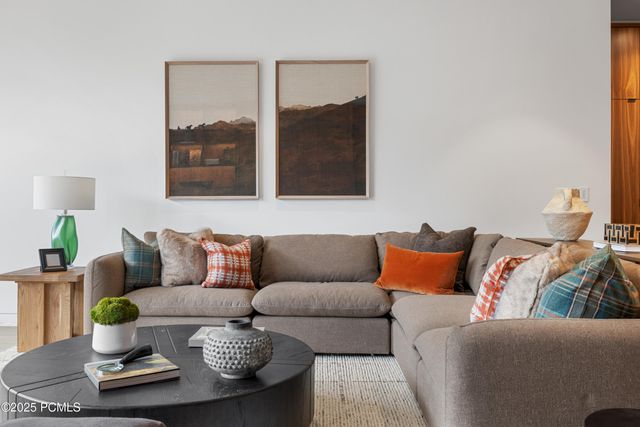 3267 W Deer Hollow Road 2402, Park City, UT 84060