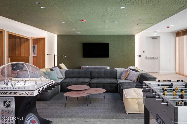 3267 W Deer Hollow Road 2402, Park City, UT 84060