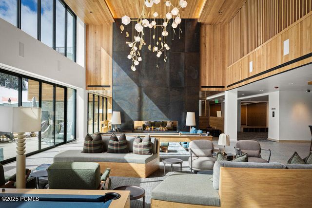 3267 W Deer Hollow Road 2402, Park City, UT 84060