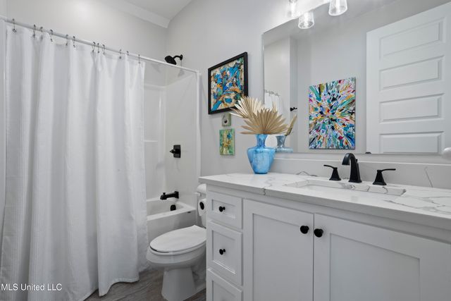 122 Aiken Road, Waveland, MS 39576