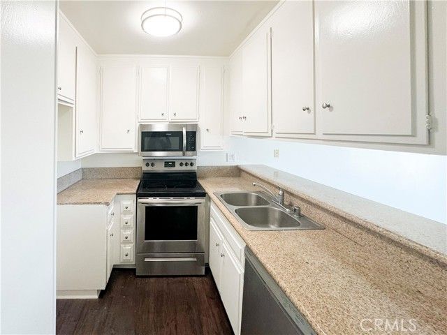 3649 Emerald Street 119, Torrance, CA 90503