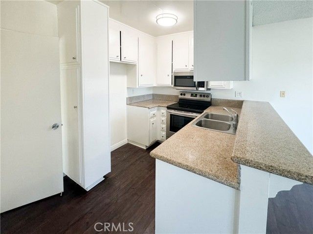 3649 Emerald Street 119, Torrance, CA 90503