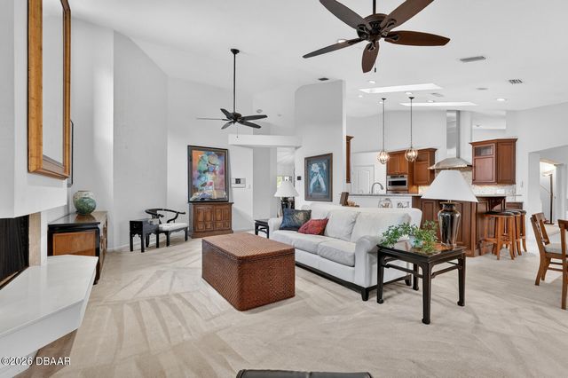 923 Club House Boulevard, New Smyrna Beach, FL 32168