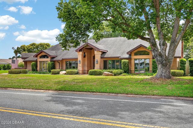 923 Club House Boulevard, New Smyrna Beach, FL 32168