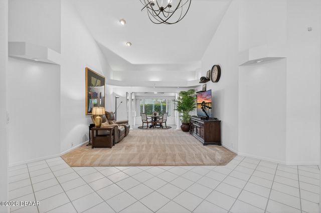 923 Club House Boulevard, New Smyrna Beach, FL 32168