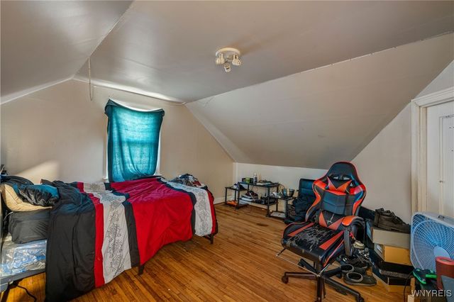 15 Chopin Place, Cheektowaga, NY 14211