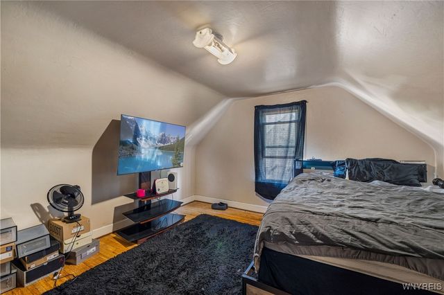 15 Chopin Place, Cheektowaga, NY 14211