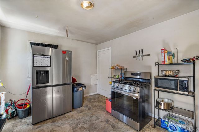 15 Chopin Place, Cheektowaga, NY 14211