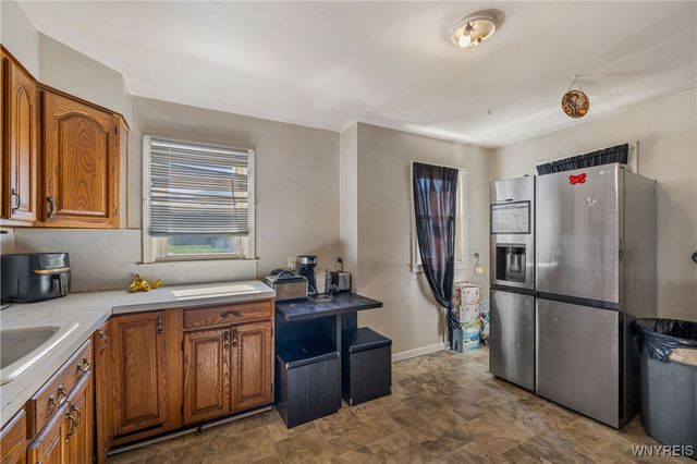 15 Chopin Place, Cheektowaga, NY 14211