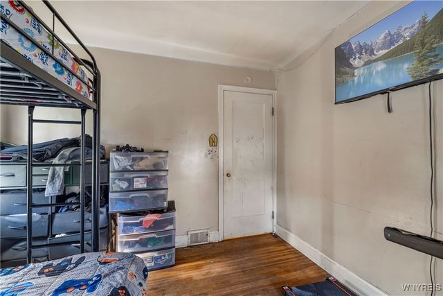 15 Chopin Place, Cheektowaga, NY 14211