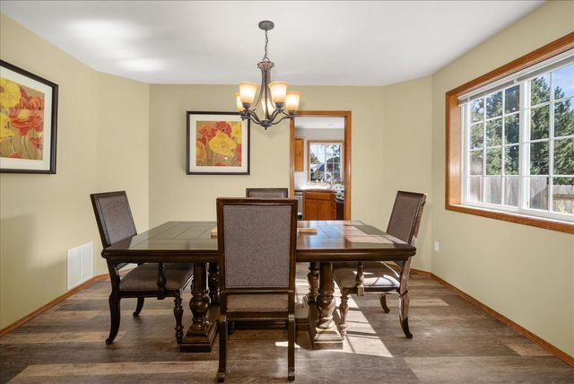 7614 N F St, Spokane, WA 99208