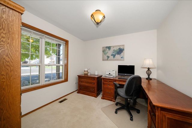 7614 N F St, Spokane, WA 99208
