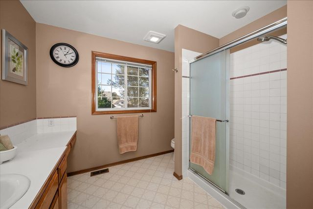 7614 N F St, Spokane, WA 99208