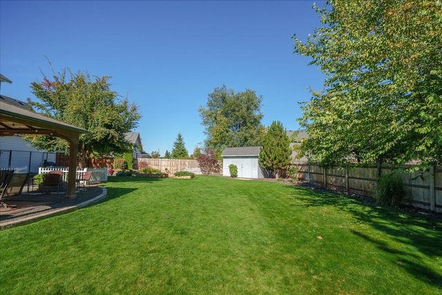 7614 N F St, Spokane, WA 99208