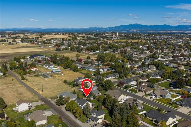 7614 N F St, Spokane, WA 99208