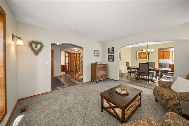 7614 N F St, Spokane, WA 99208
