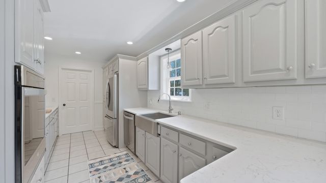 3216 Leona Drive, Rocky Face, GA 30740
