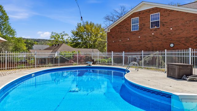 3216 Leona Drive, Rocky Face, GA 30740