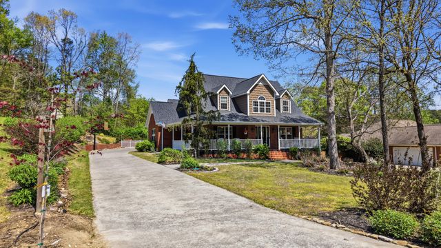 3216 Leona Drive, Rocky Face, GA 30740