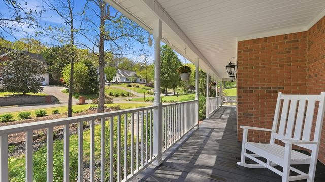 3216 Leona Drive, Rocky Face, GA 30740