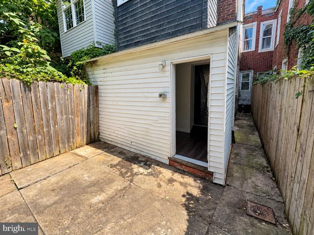 2540 N 17TH ST, Philadelphia, PA 19132