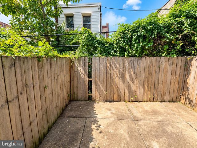 2540 N 17TH ST, Philadelphia, PA 19132