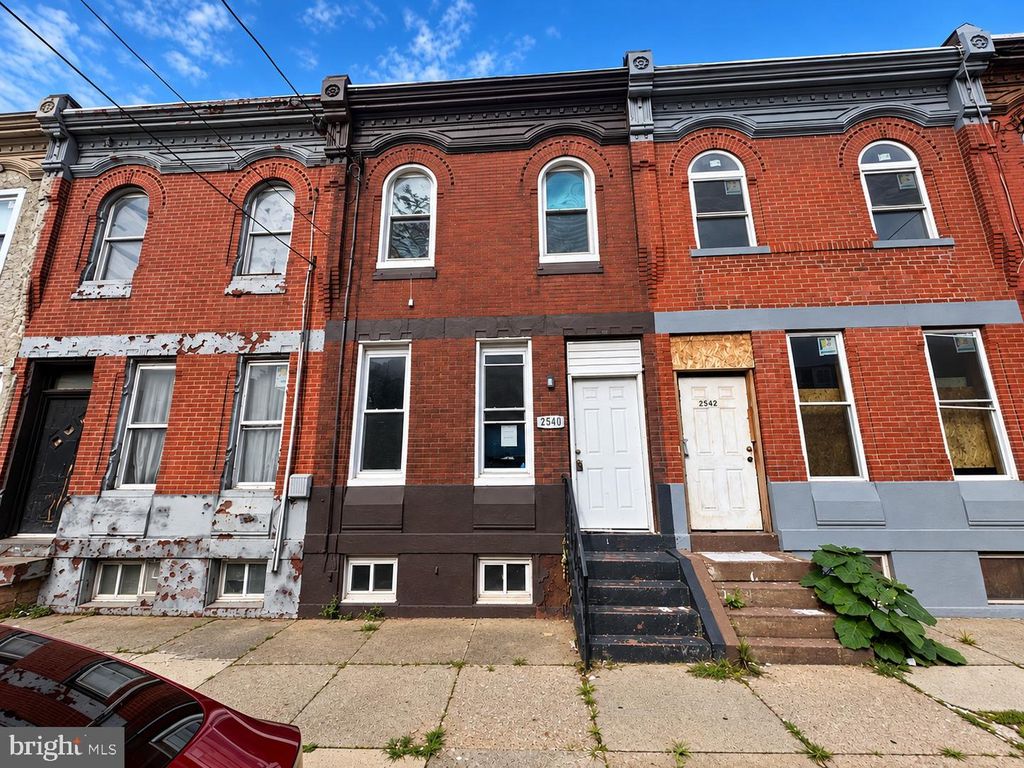 2540 N 17TH ST, Philadelphia, PA 19132 — exterior