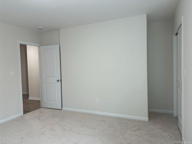 125 W Main Street, Kings Park, NY 11754