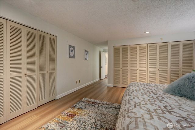 901 129th Place NE, Bellevue, WA 98005