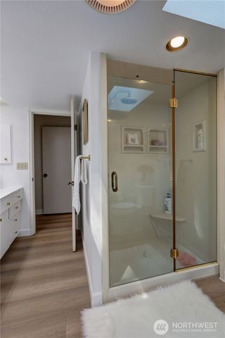 901 129th Place NE, Bellevue, WA 98005