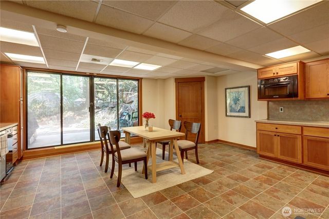 901 129th Place NE, Bellevue, WA 98005
