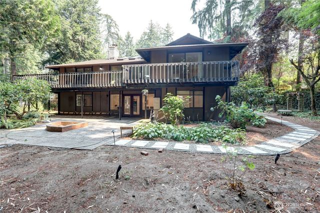 901 129th Place NE, Bellevue, WA 98005