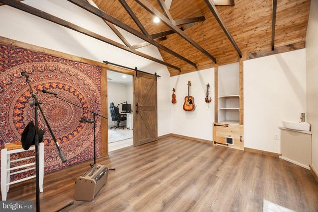 850 SUGARS BRIDGE RD, West Chester, PA 19380