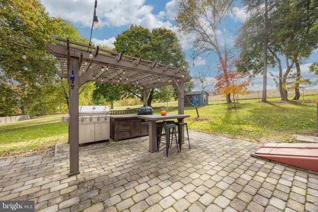 850 SUGARS BRIDGE RD, West Chester, PA 19380