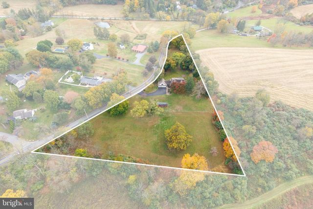 850 SUGARS BRIDGE RD, West Chester, PA 19380