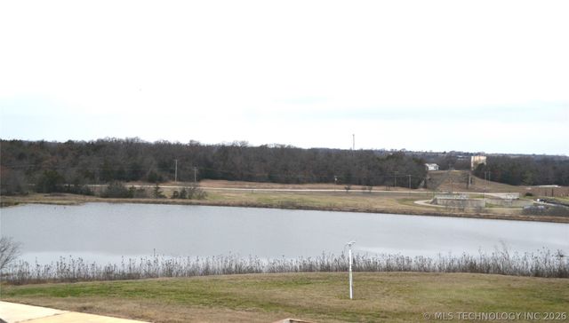 4121 N Commerce Street, Ardmore, OK 73401