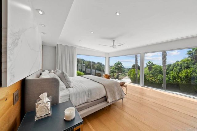 7713 Esterel Dr, La Jolla, CA 92037