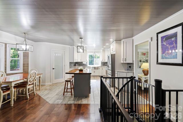 168 S Country Lane, Mills River, NC 28759