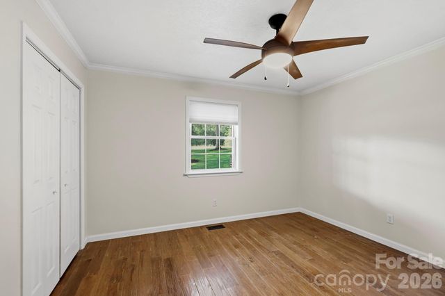 168 S Country Lane, Mills River, NC 28759