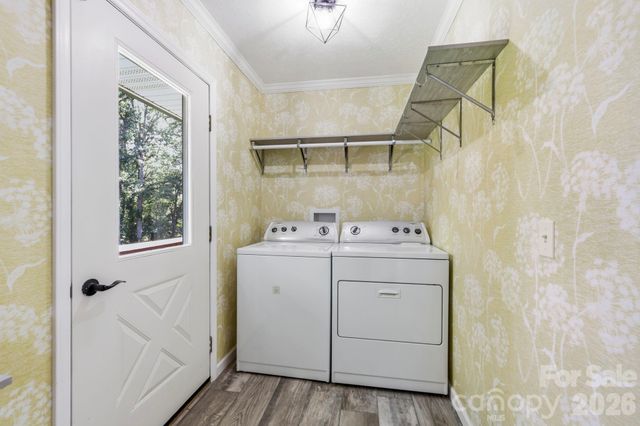 168 S Country Lane, Mills River, NC 28759