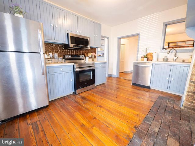 703 S LOUDOUN ST, Winchester, VA 22601