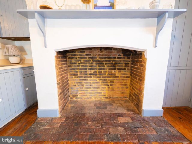 703 S LOUDOUN ST, Winchester, VA 22601