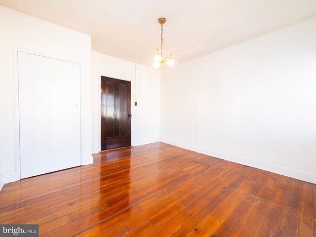 703 S LOUDOUN ST, Winchester, VA 22601