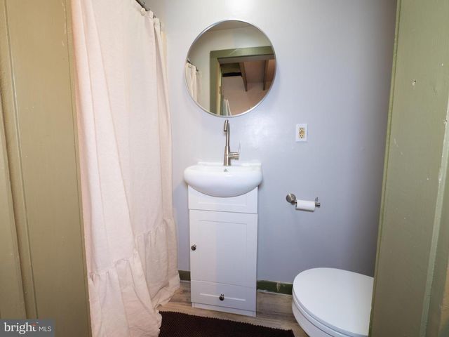 703 S LOUDOUN ST, Winchester, VA 22601