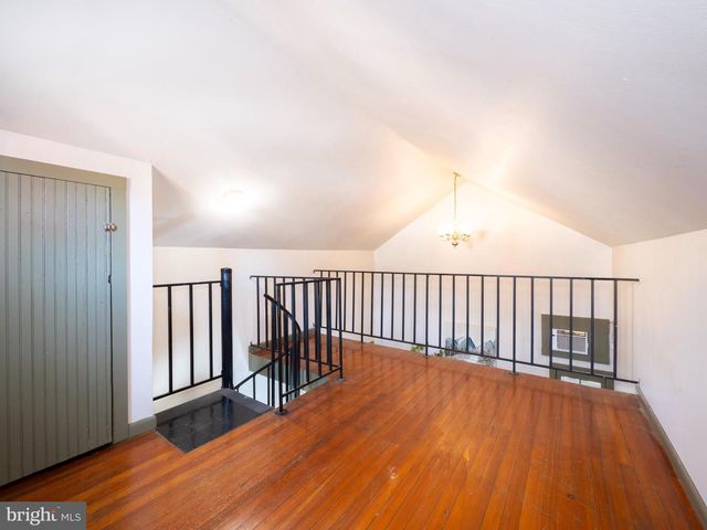 703 S LOUDOUN ST, Winchester, VA 22601