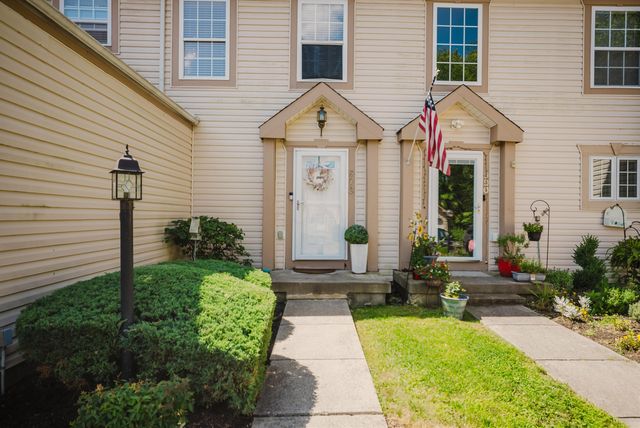 970 Sara Court, Pataskala, OH 43062