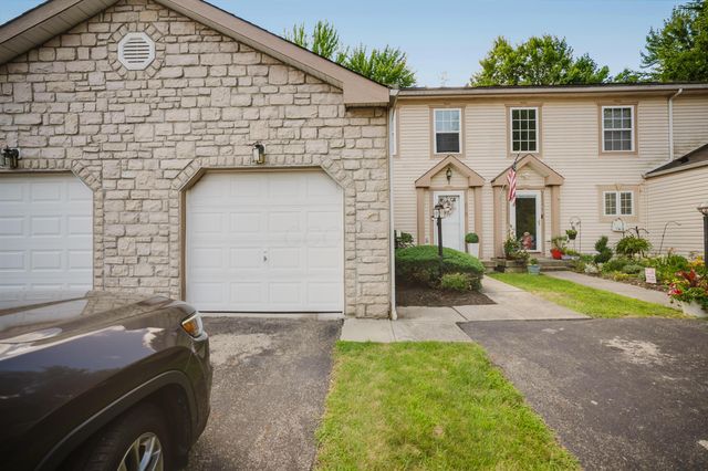 970 Sara Court, Pataskala, OH 43062