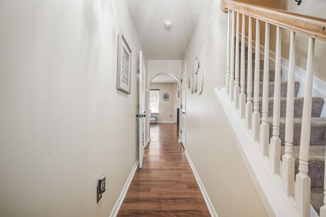 970 Sara Court, Pataskala, OH 43062