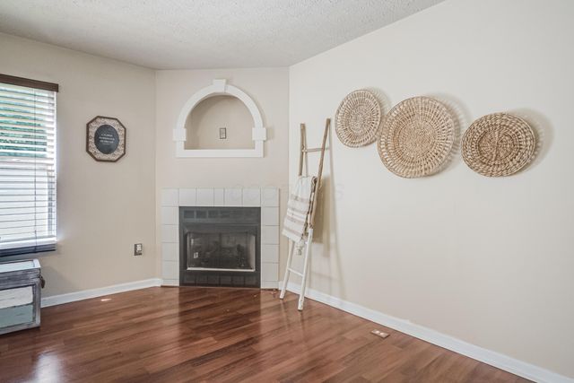 970 Sara Court, Pataskala, OH 43062