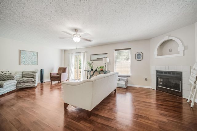 970 Sara Court, Pataskala, OH 43062
